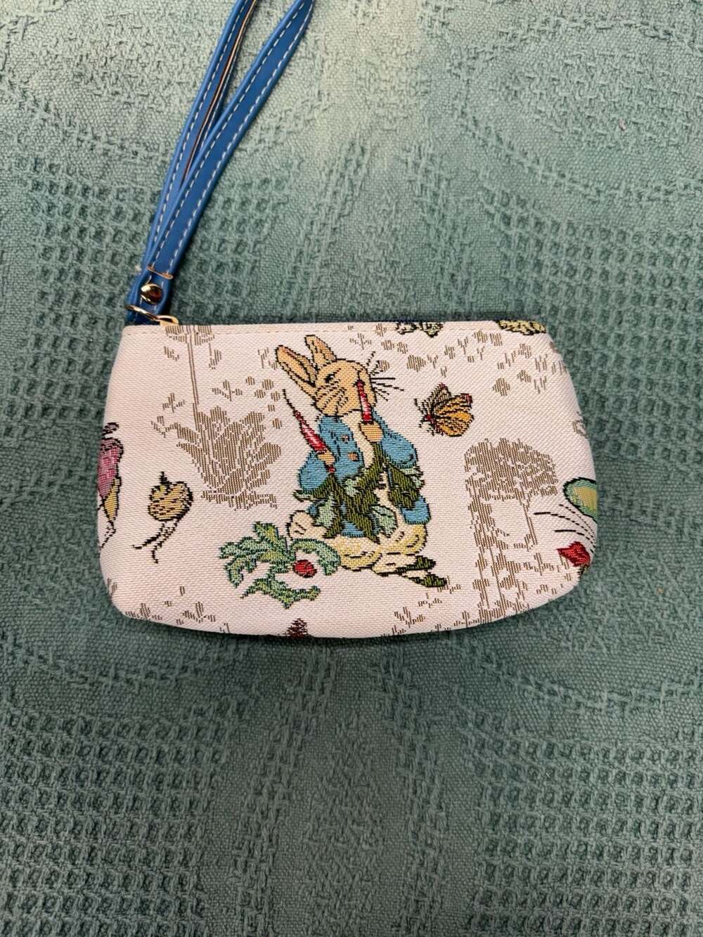 Signare Peter Rabbit Tapestry Wristlet Pouch